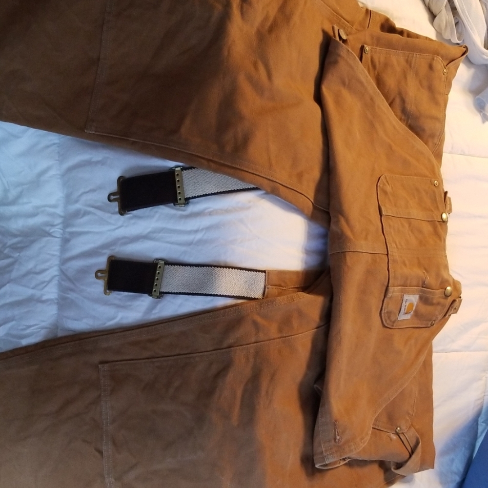 Carhartt bib overalls